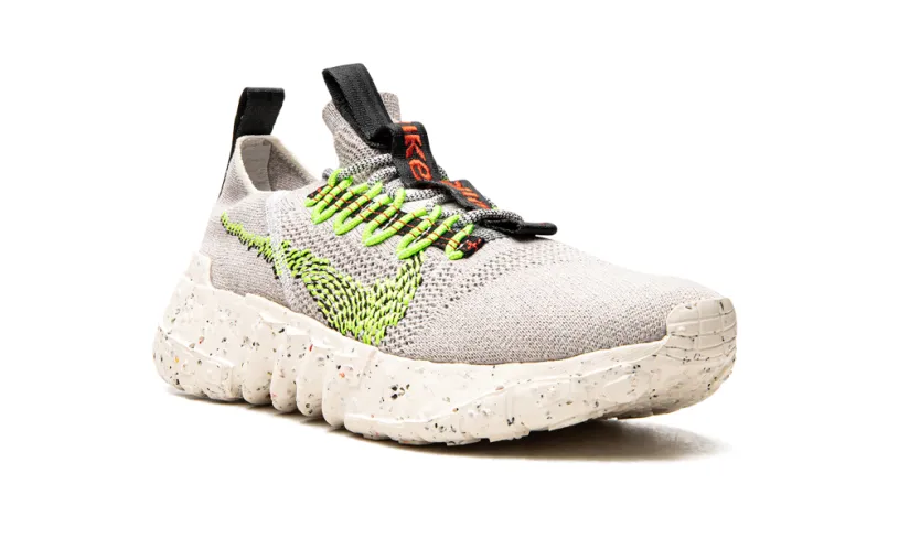 Nike Basketball Space Hippie 01